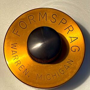 Advertisement Paperweight 
FORMSPRAG Warren, Michigan